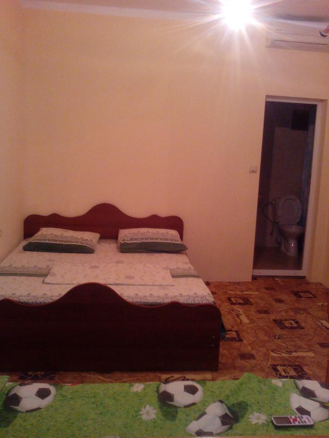 Guesthouse U Moti New Athos Buitenkant foto