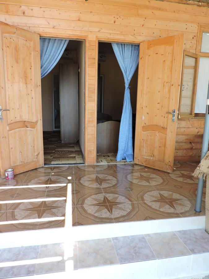 Guesthouse U Moti New Athos Buitenkant foto