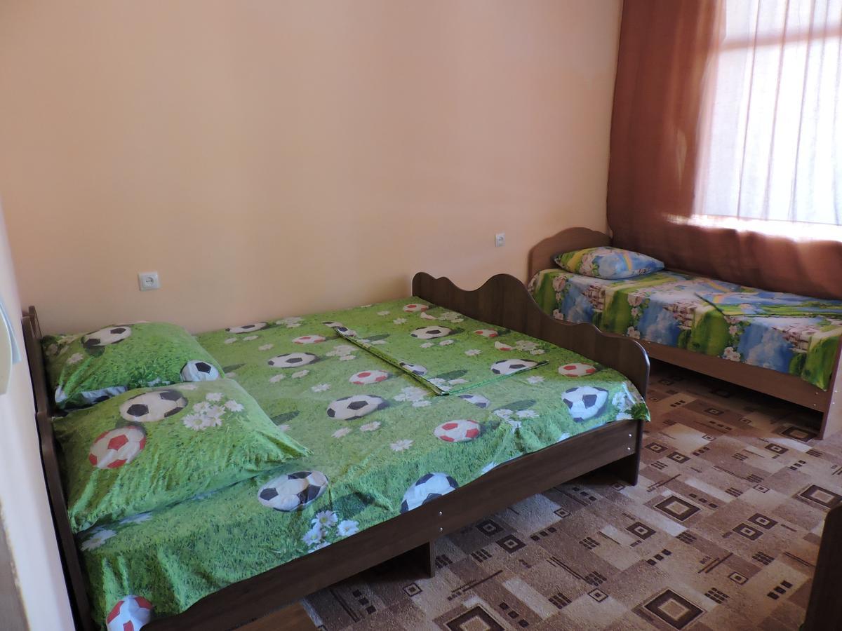 Guesthouse U Moti New Athos Buitenkant foto